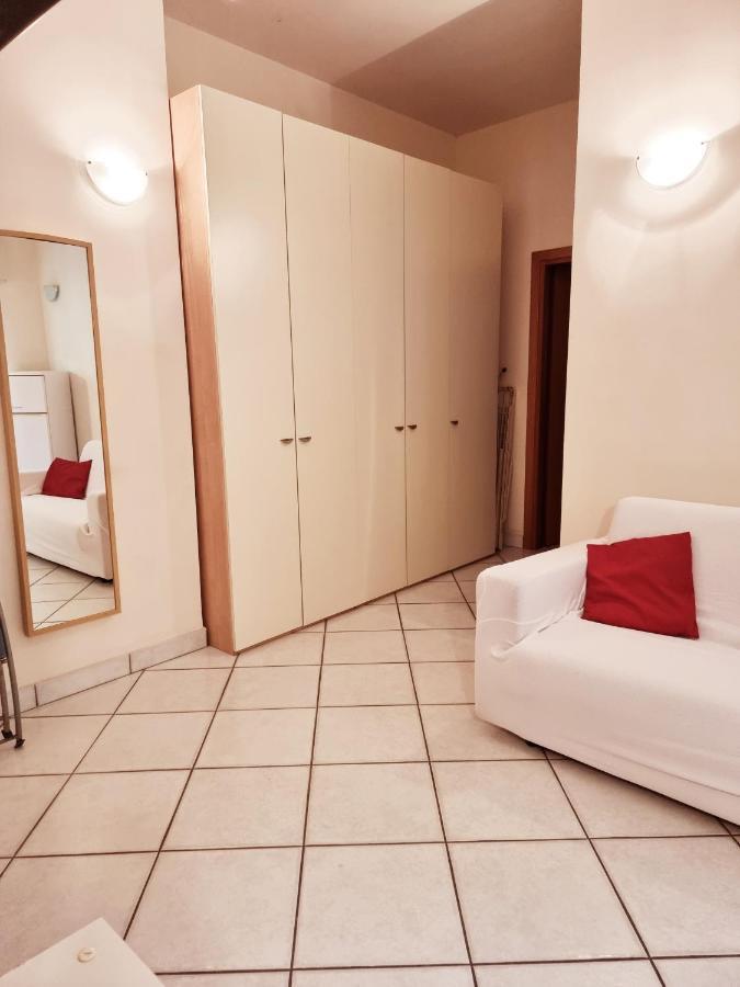 Reale Apartments Terracina Bagian luar foto
