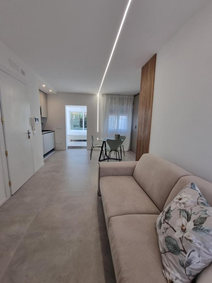 Reale Apartments Terracina Bagian luar foto